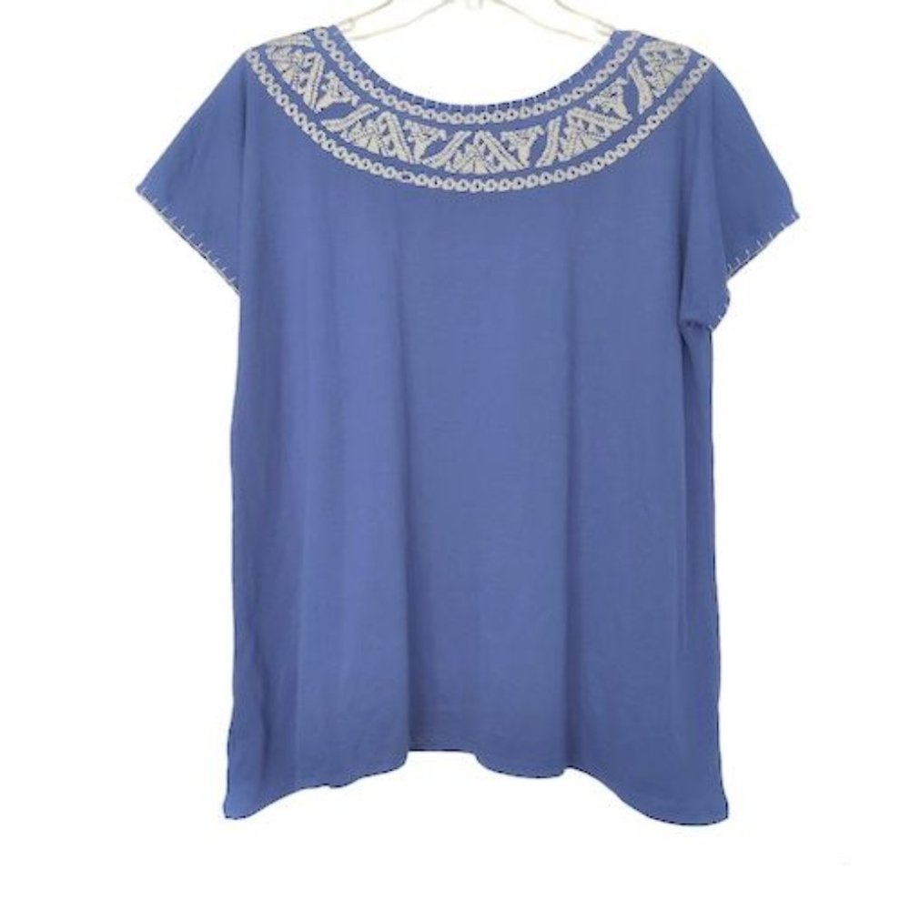 Common Thread Women's Top - Picture 2 of 6